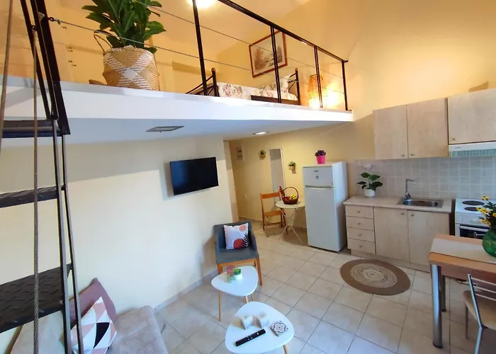 Caesar Cozy Apartment In Ermoupoli