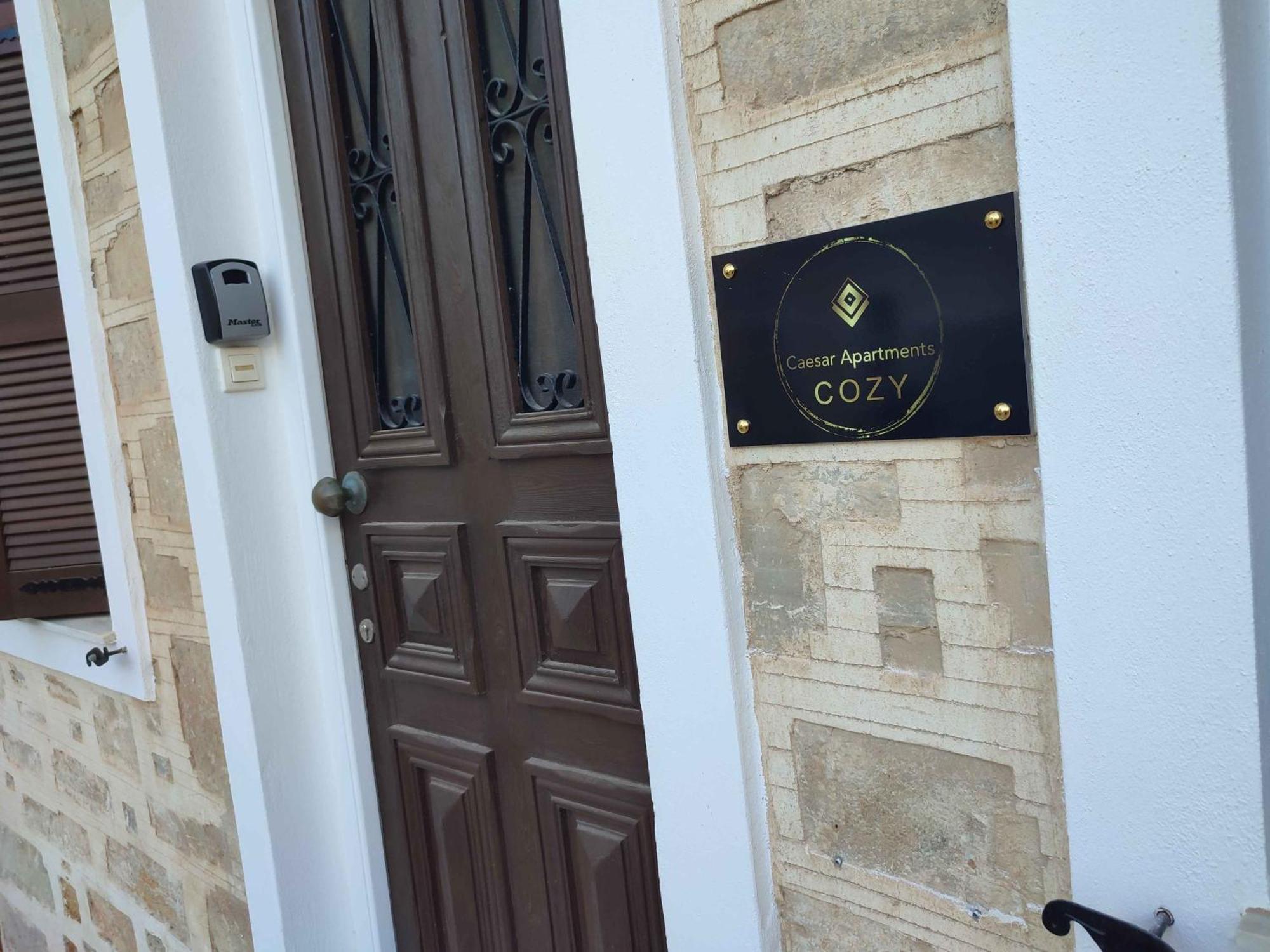 Apartment Caesar Cozy In Ermoupoli